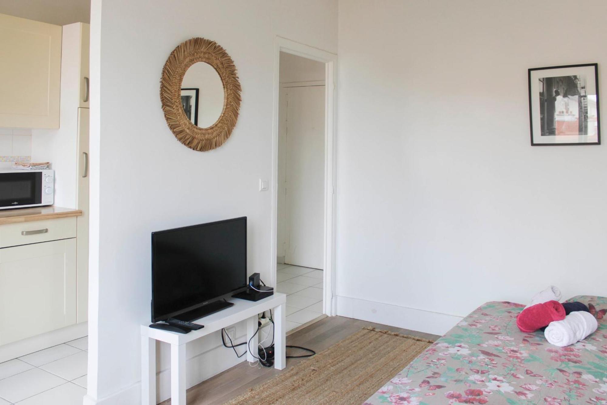 Cozy Apartment At The Gates Of Paris Le Pré-Saint-Gervais Eksteriør bilde